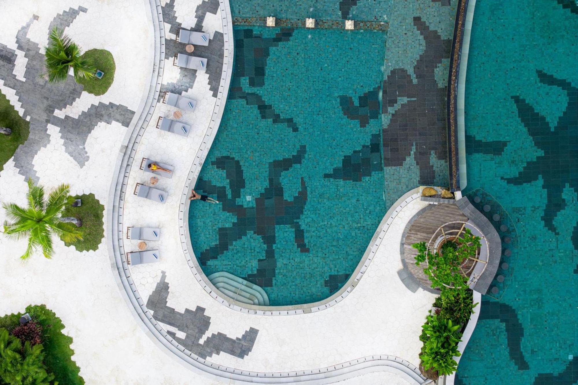 Four Points By Sheraton Bintan, Lagoi Bay Exterior photo